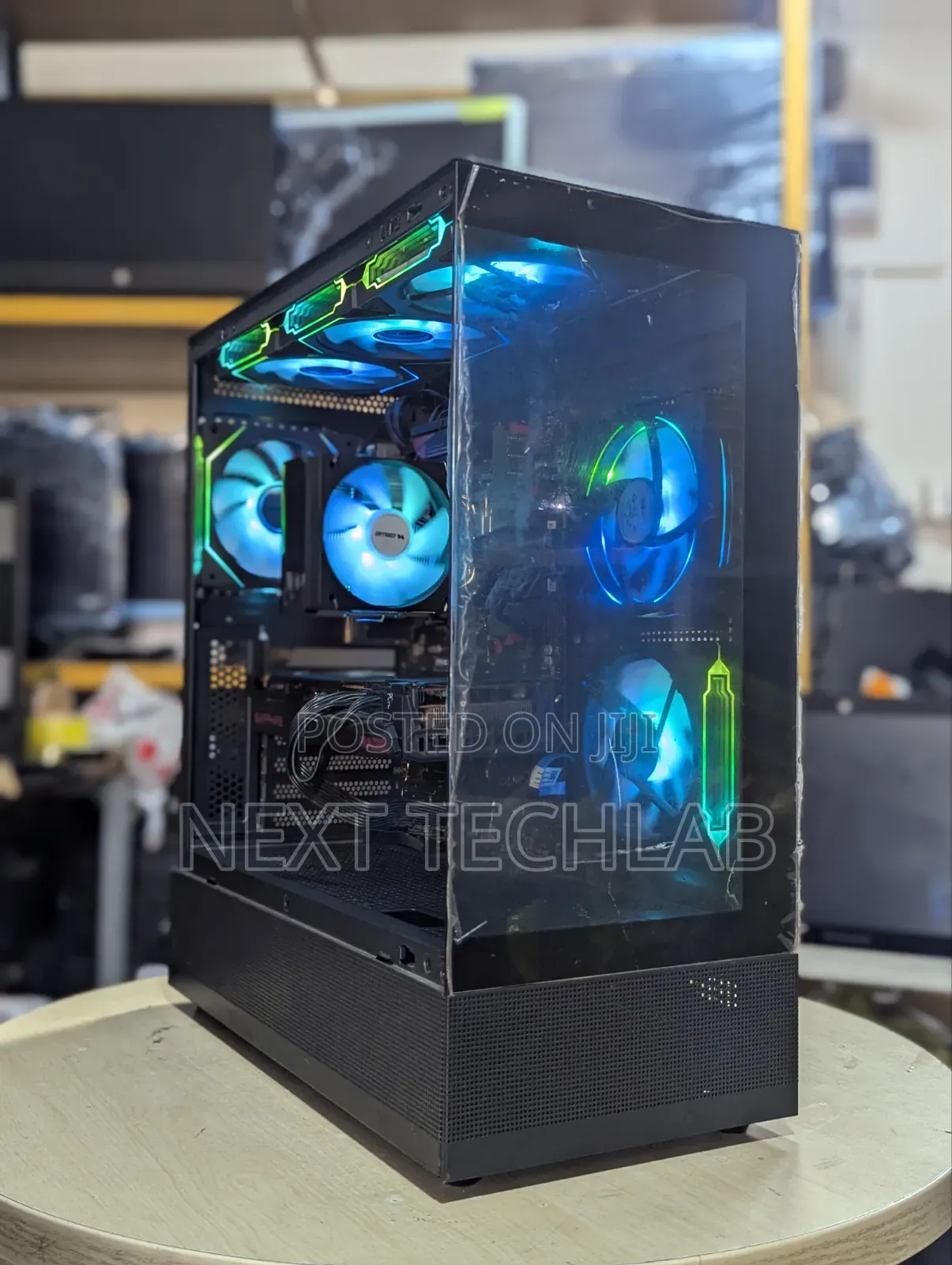 Desktop Computer MSI model 16GB Intel Core i7 HDD+SSD 256GB