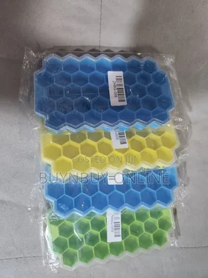 2 Piece Food-Grade Silicon Ice Cube Maker