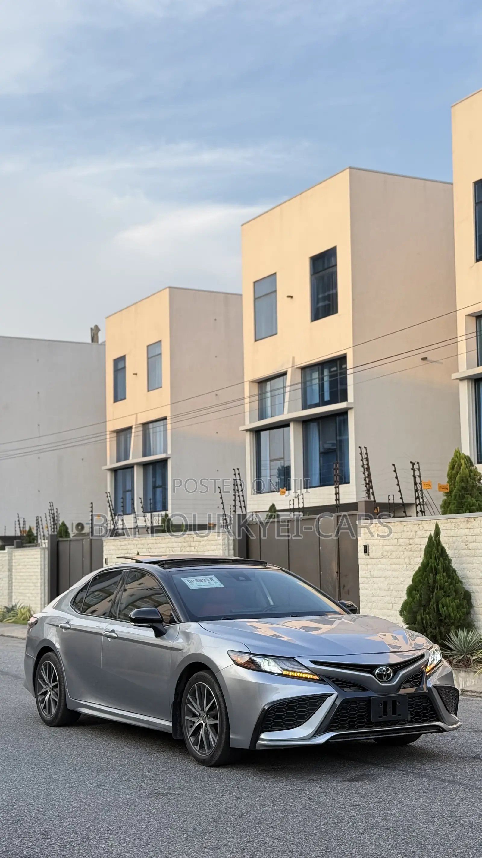 Toyota Camry XSE 2023 Silver