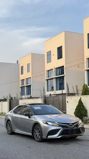 Toyota Camry XSE 2023 Silver
