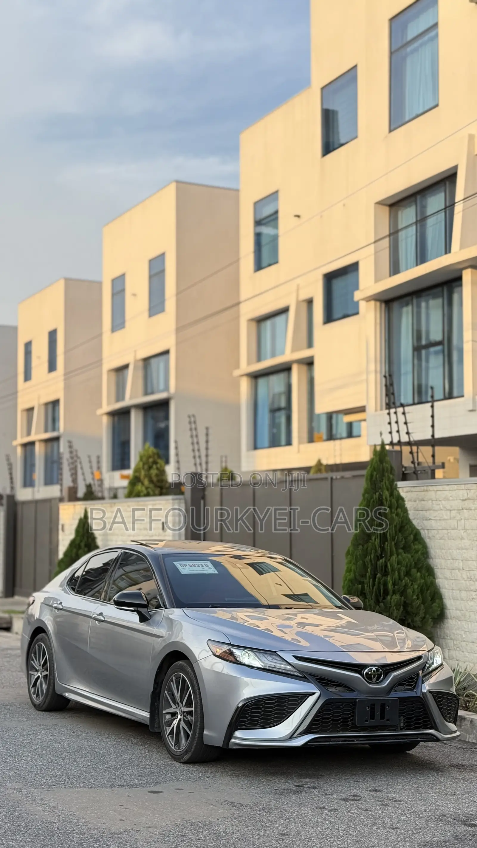 Toyota Camry XSE 2023 Silver