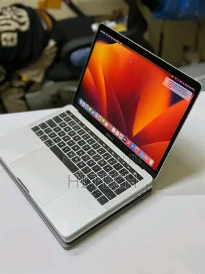 Laptop Apple MacBook Pro 2020 16GB Apple M1 SSD 512GB