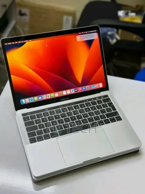 Laptop Apple MacBook Pro 2020 16GB Apple M1 SSD 512GB