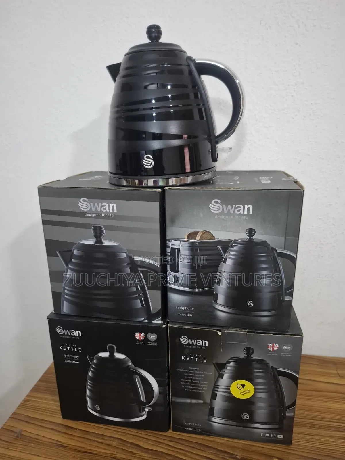 Swan Symphony 1.7L Plastic Kettle From UK 