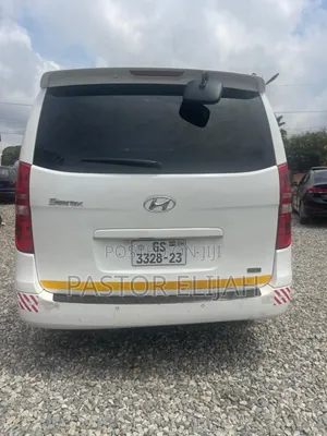 Hyundai Satellite 2011 White