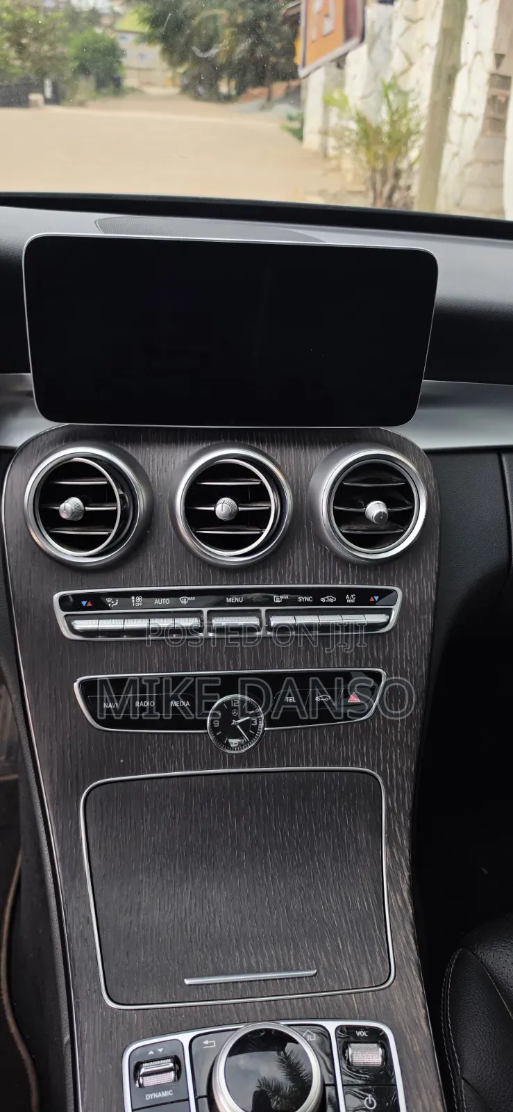 Mercedes-Benz C300 2020 Black