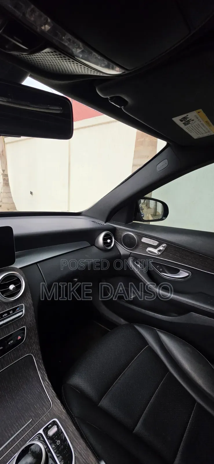 Mercedes-Benz C300 2020 Black