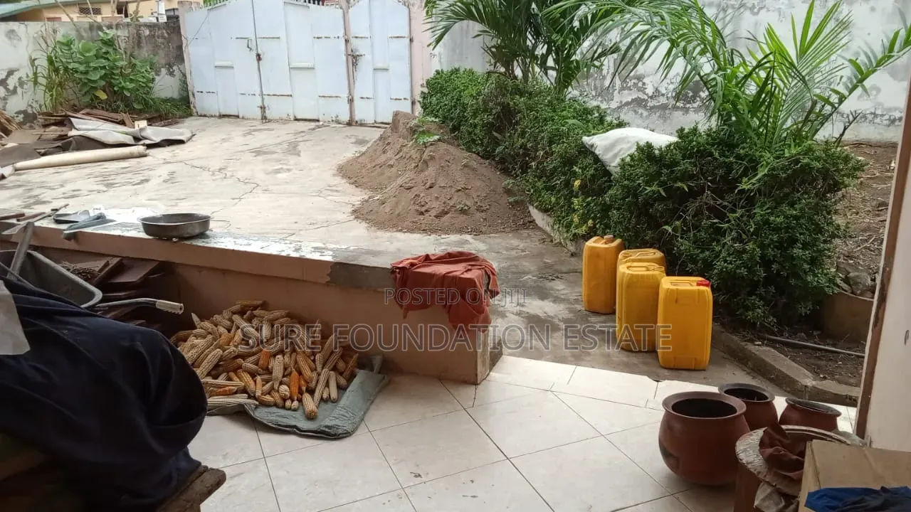 4bdrm House in Dansoman for sale