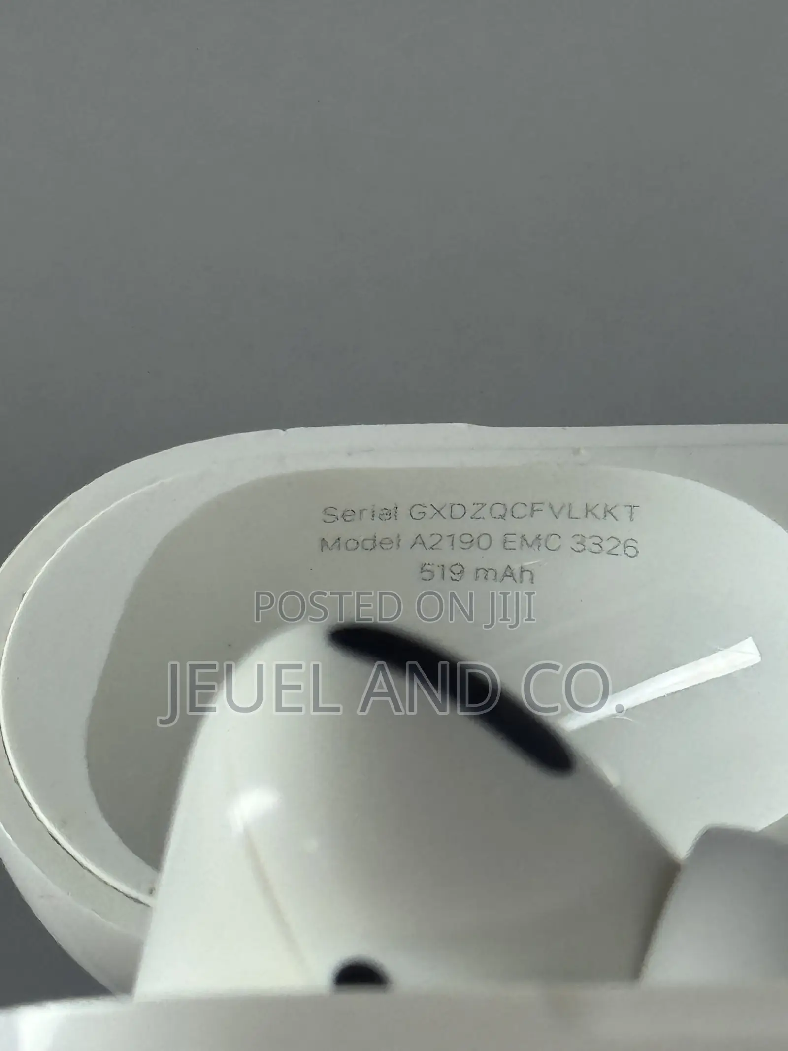 Original Apple Airpods Pro 1st Generation( Read Description)