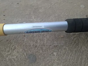 3-Meter (10ft) Tri-Section Telescopic Water-Fed Wash Brush