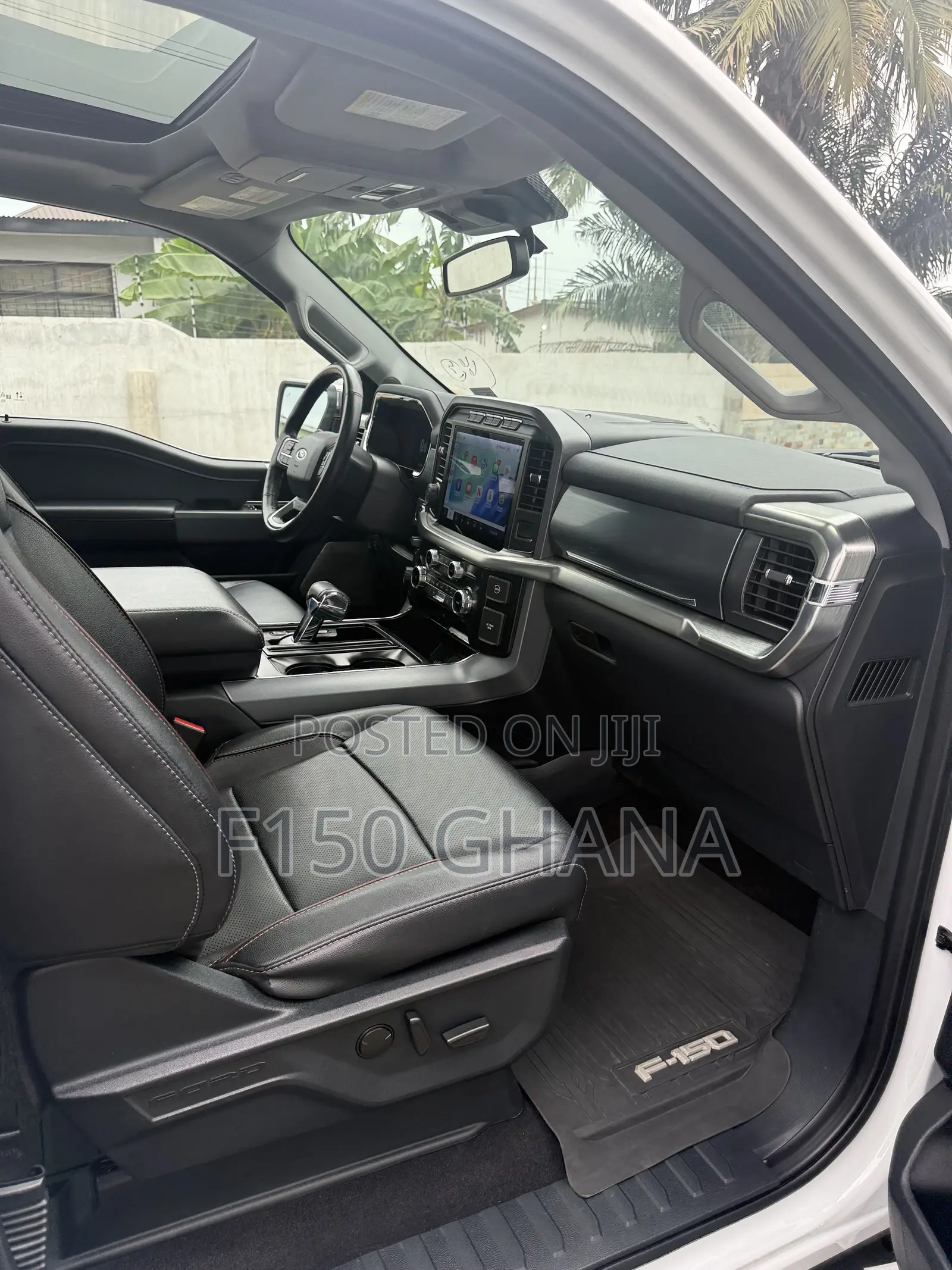 Ford F-150 LARIAT 2023 White