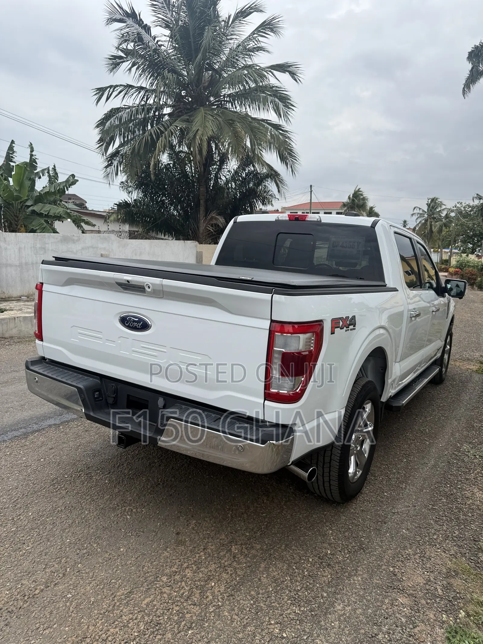 Ford F-150 LARIAT 2023 White