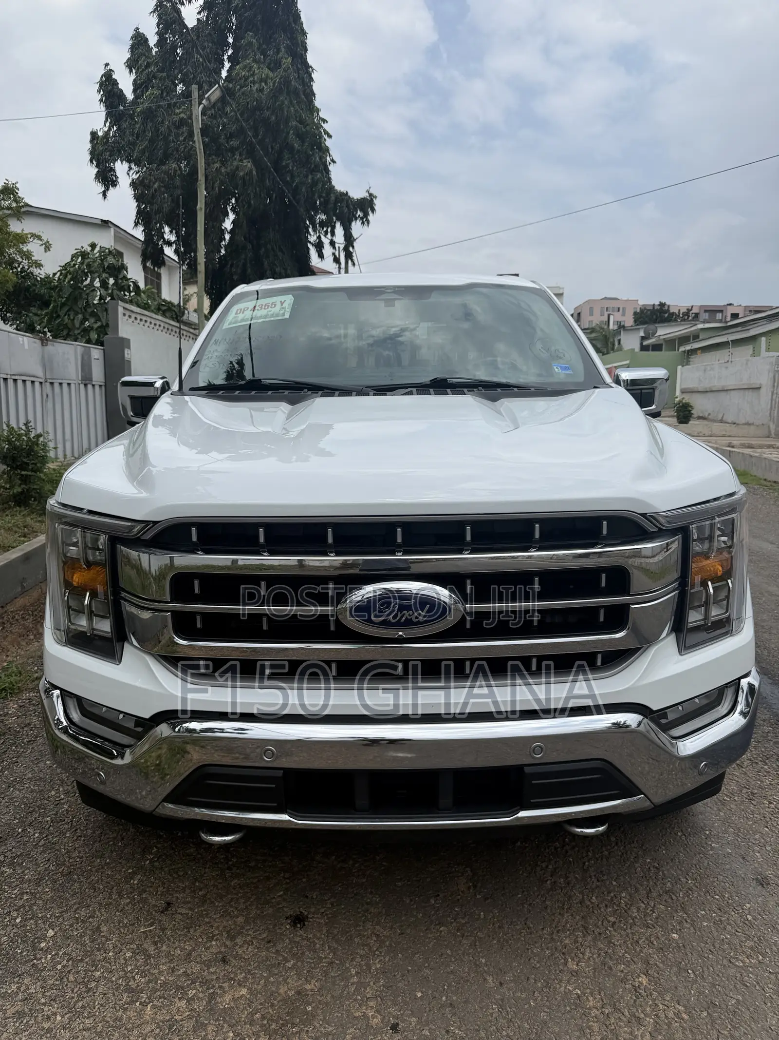 Ford F-150 LARIAT 2023 White