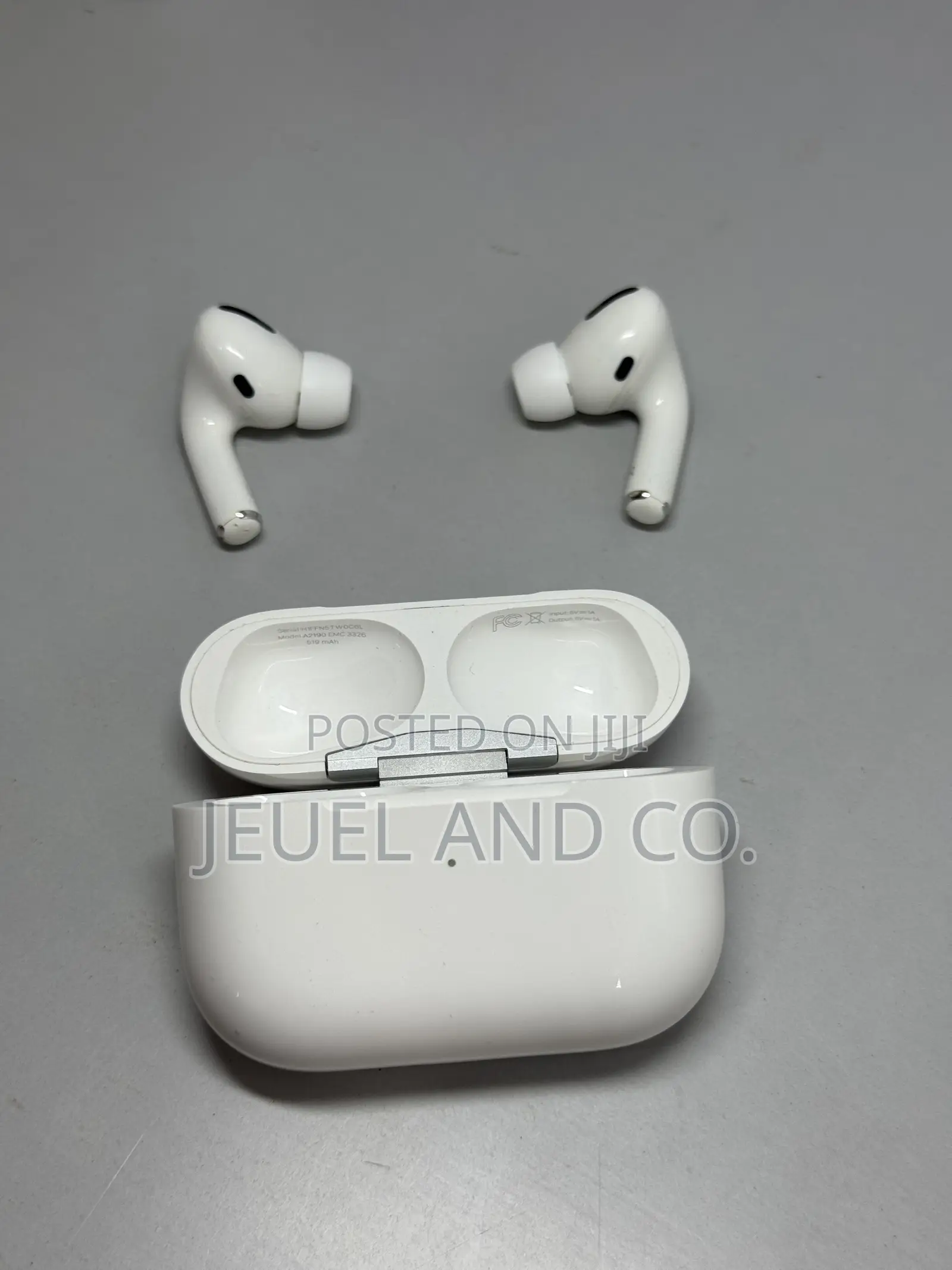 Authentic Apple Airpods Pro 1st Gen.