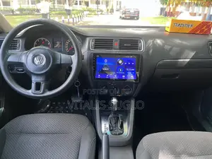 Volkswagen Jetta 2.0 S Automatic 2012 White