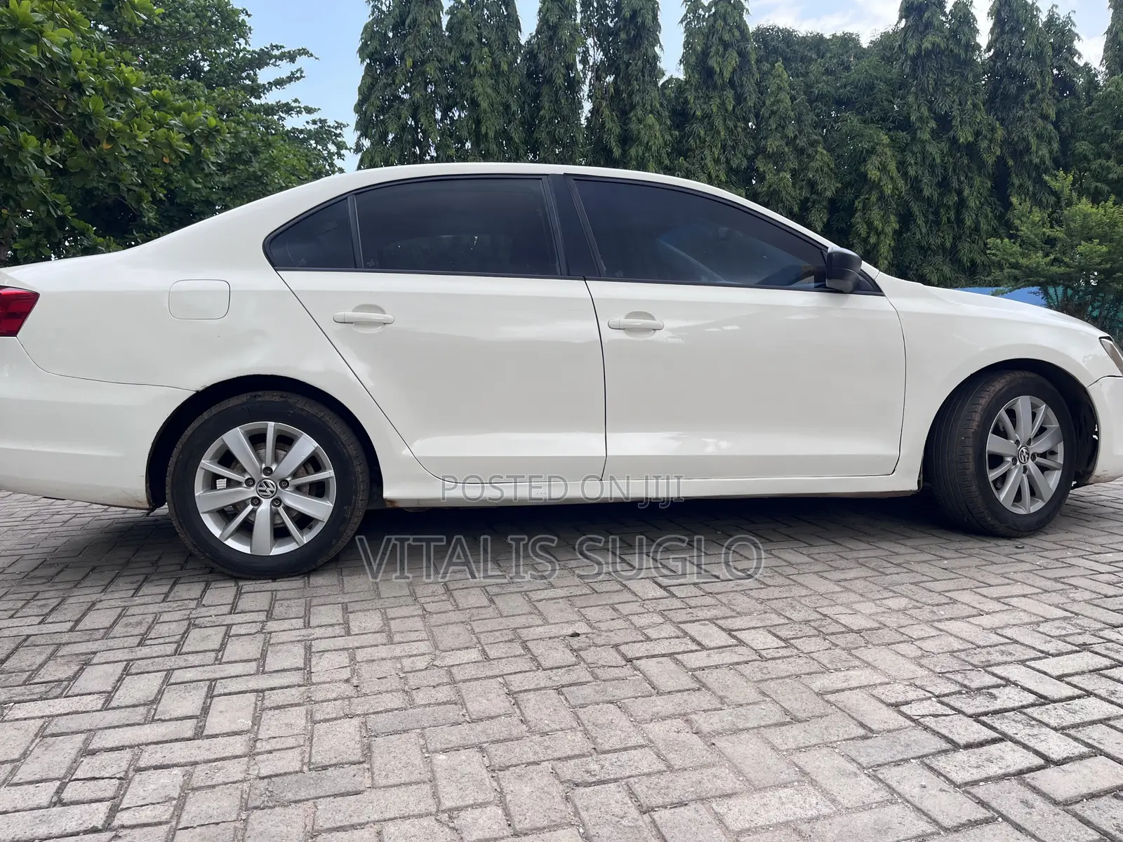 Volkswagen Jetta 2.0 S Automatic 2012 White