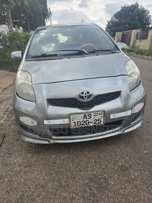 Toyota Vitz 1.0 FWD 5dr 2007 Silver