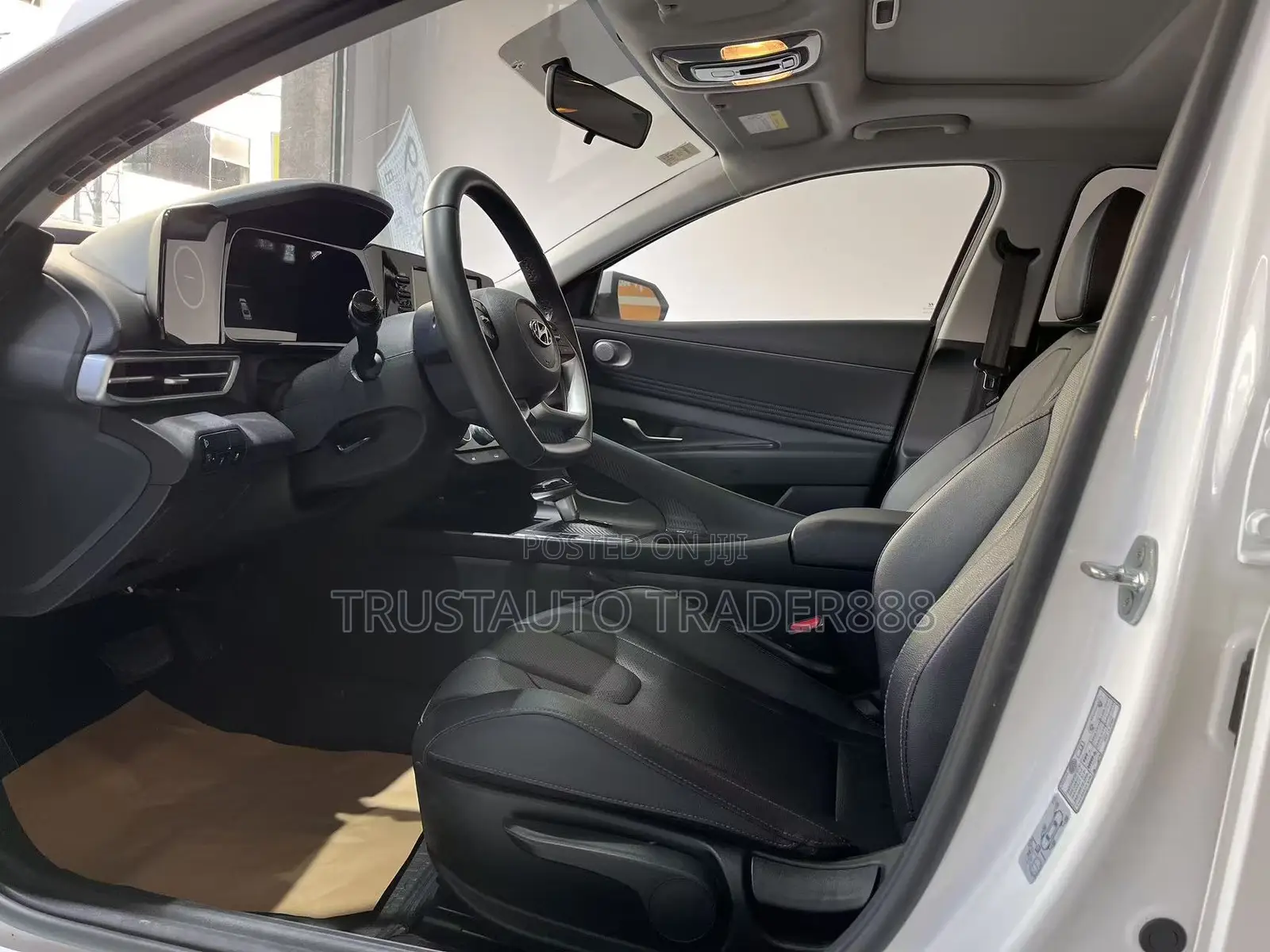 Hyundai Elantra 2024 White