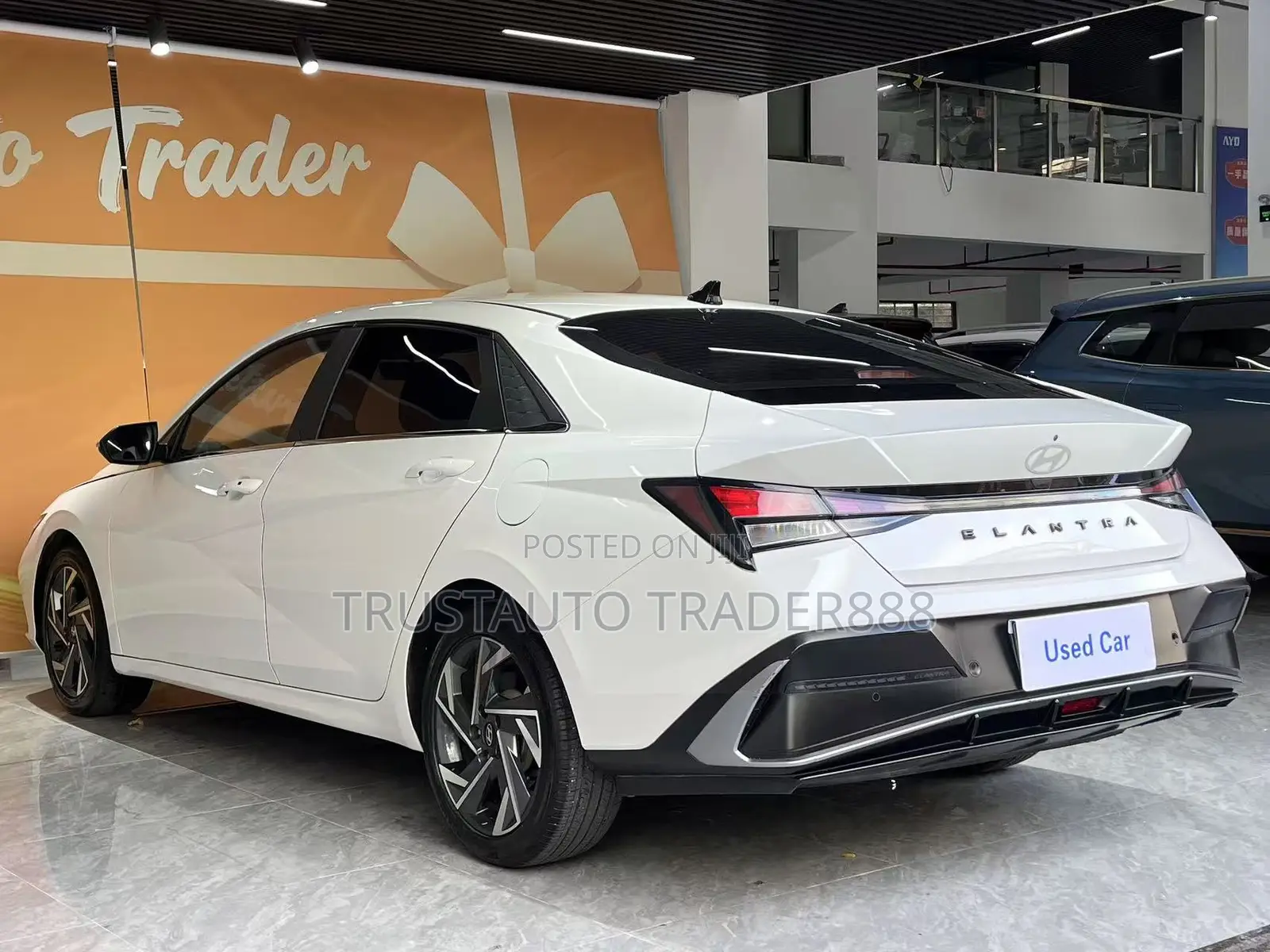 Hyundai Elantra 2024 White