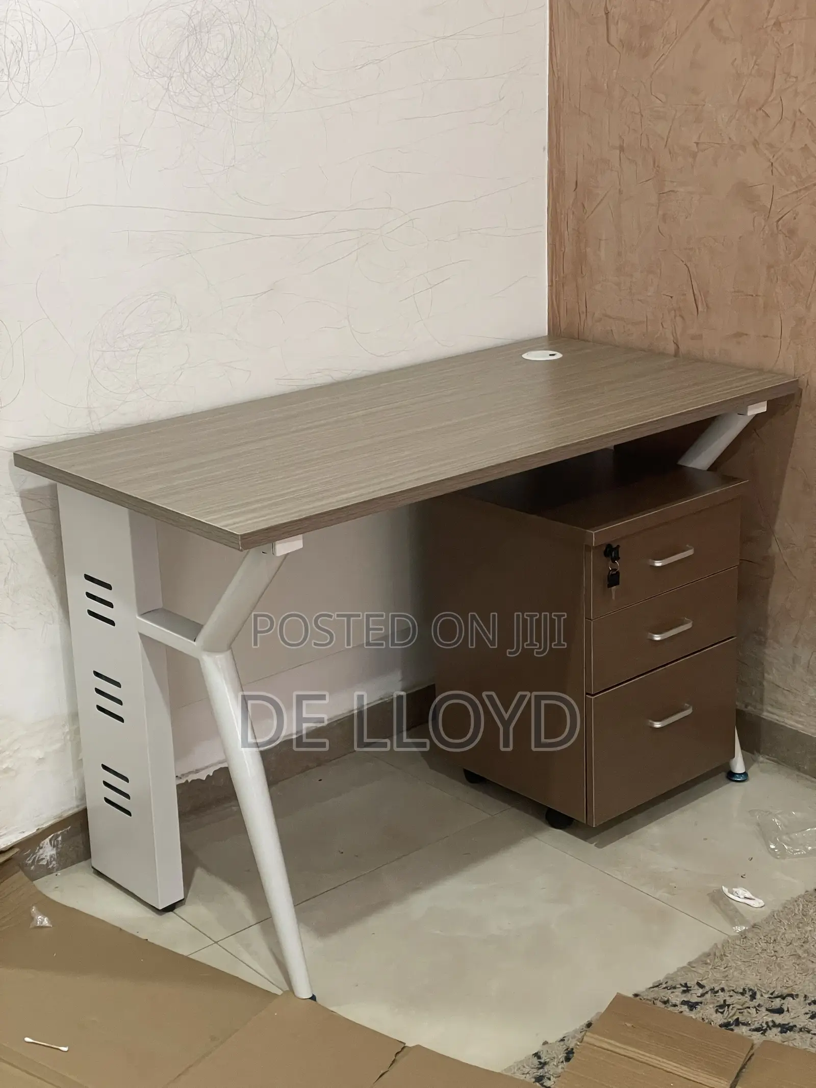 120 Cm by 60 Cm Table With Cabinets