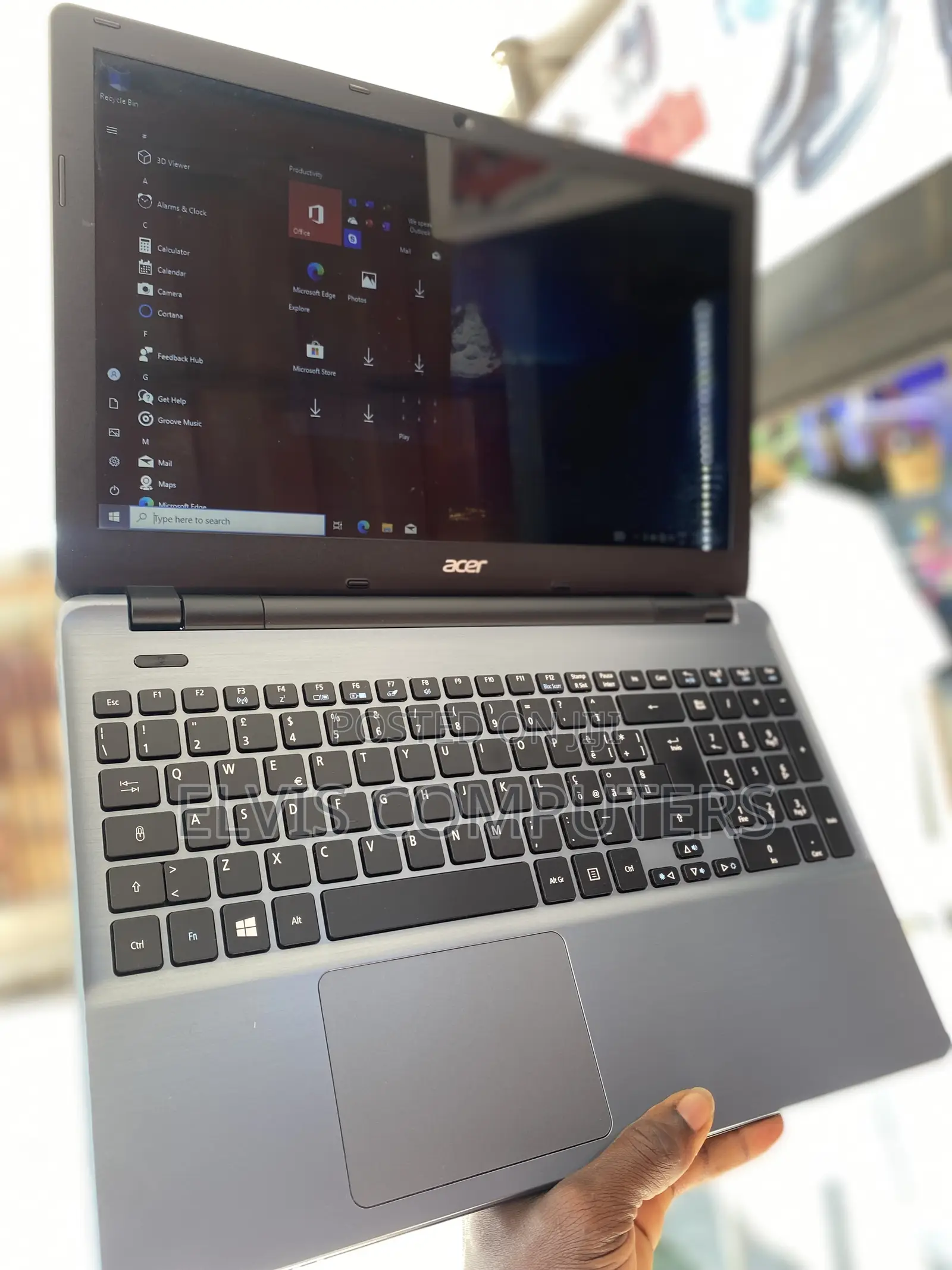 Laptop Acer Aspire E5-571 4GB Intel Celeron HDD 500GB
