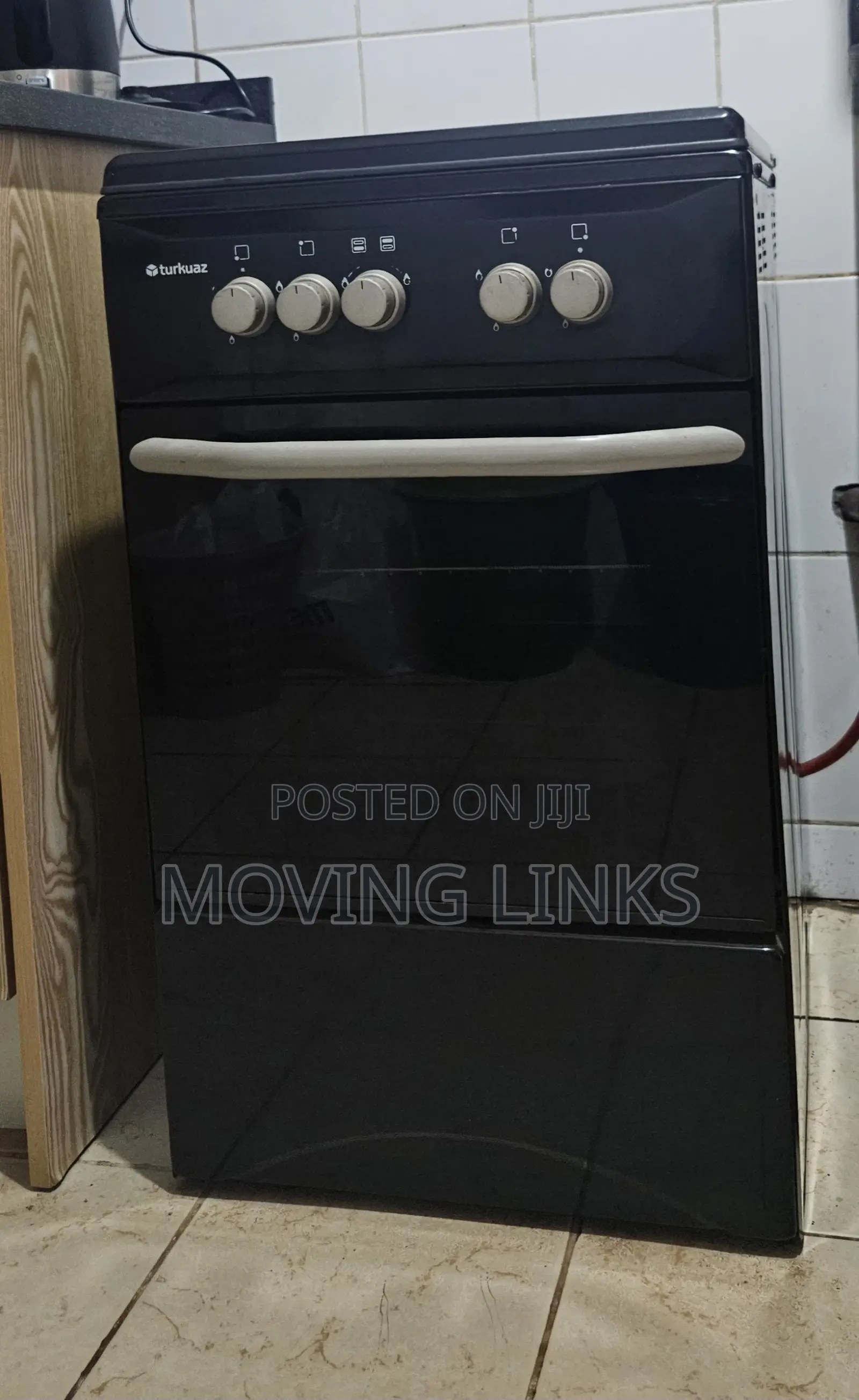 Turkuaz 4-Burner Gas Stove With Oven (Used - Fully Working)