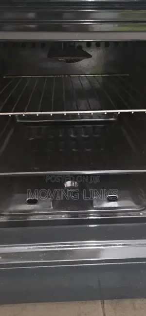 Turkuaz 4-Burner Gas Stove With Oven (Used - Fully Working)