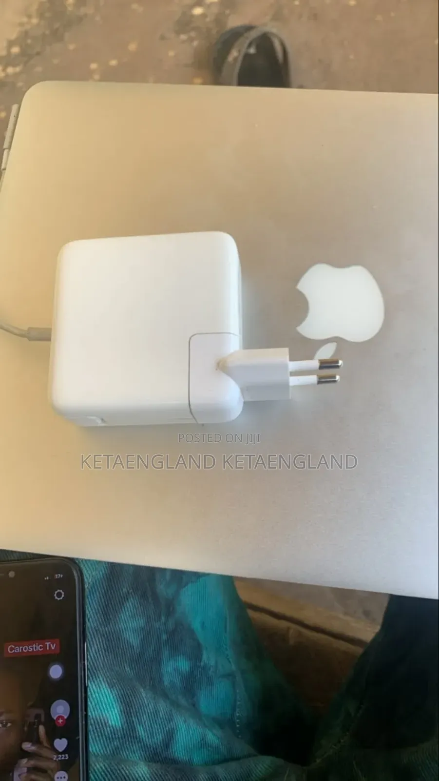 Laptop Apple MacBook 2009 2GB Intel Core i3 HDD+SSD 256GB
