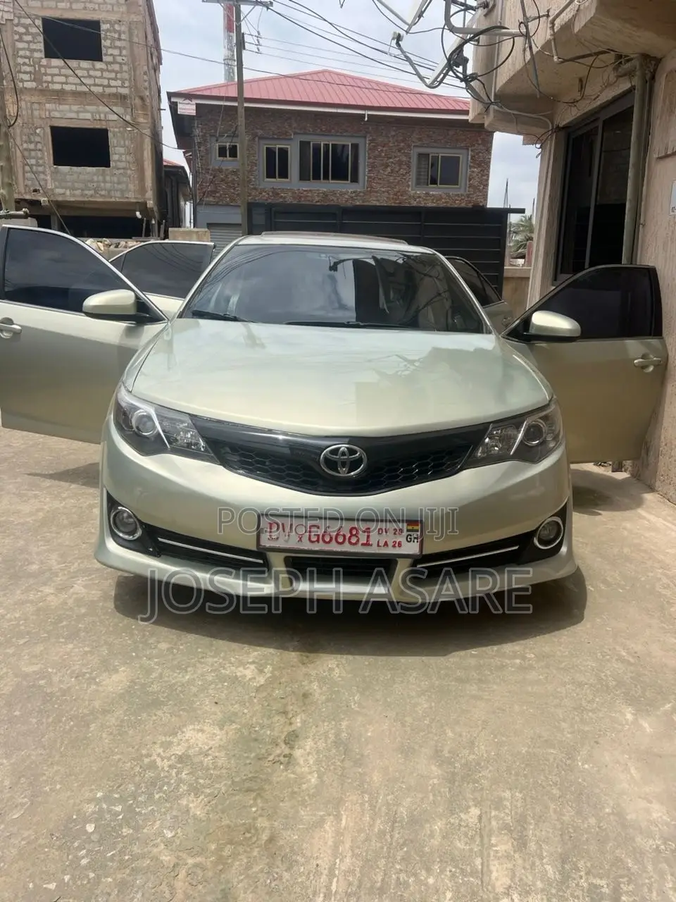 Toyota Camry 2014