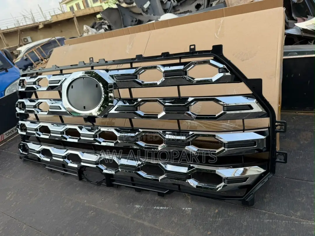 Toyota Tundra 2022 Grille Chrome
