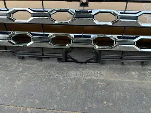 Toyota Tundra 2022 Grille Chrome