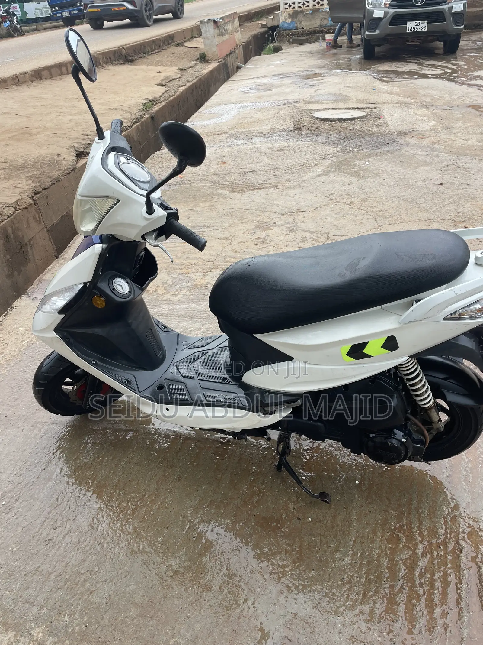 Yamaha 2020 White