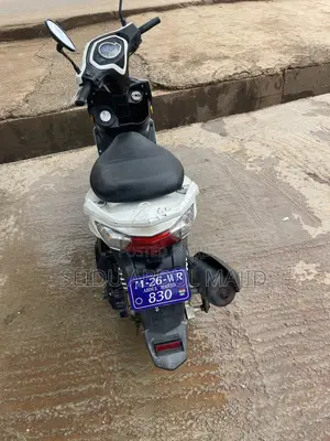 Yamaha 2020 White