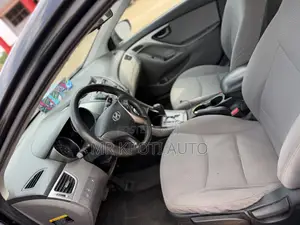 Hyundai Elantra 2013 Black