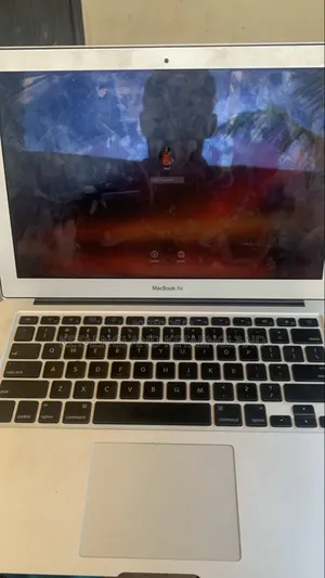Laptop Apple MacBook 2009 2GB Intel Core i3 HDD+SSD 256GB