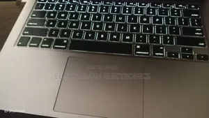 Laptop Apple MacBook Pro 2015 8GB Intel Core i5 SSD 128GB