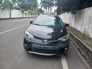 Toyota Corolla 2015 Black