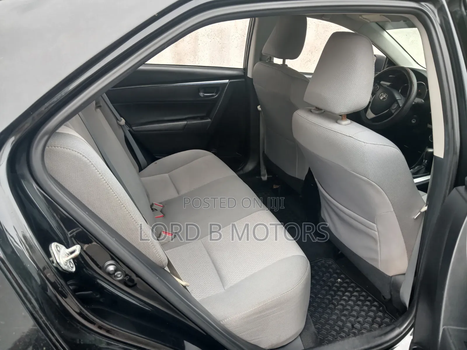Toyota Corolla 2015 Black