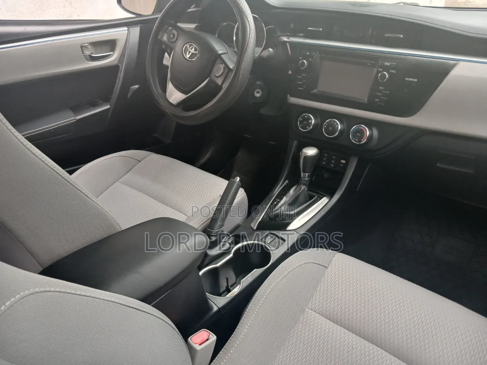 Toyota Corolla 2015 Black