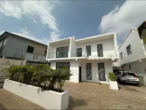 3bdrm Townhouse / Terrace in Haatso Boshey for rent