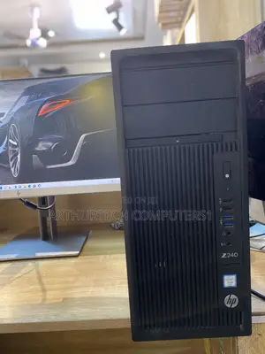 Desktop Computer HP Z240 8GB AMD HDD 320GB