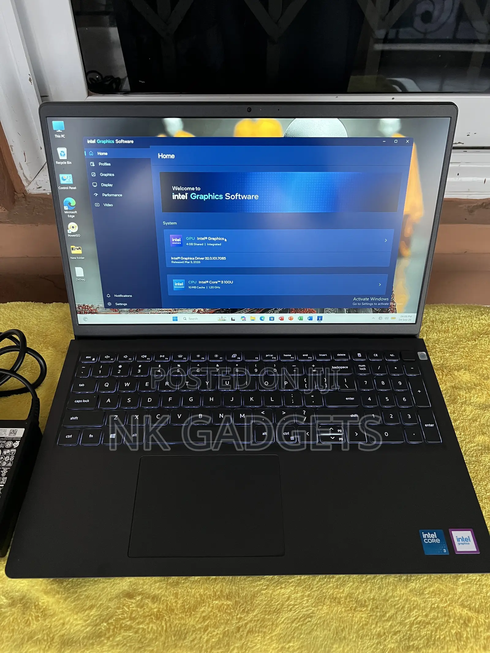 New Laptop Dell 8GB Intel Core 3 SSD 512GB