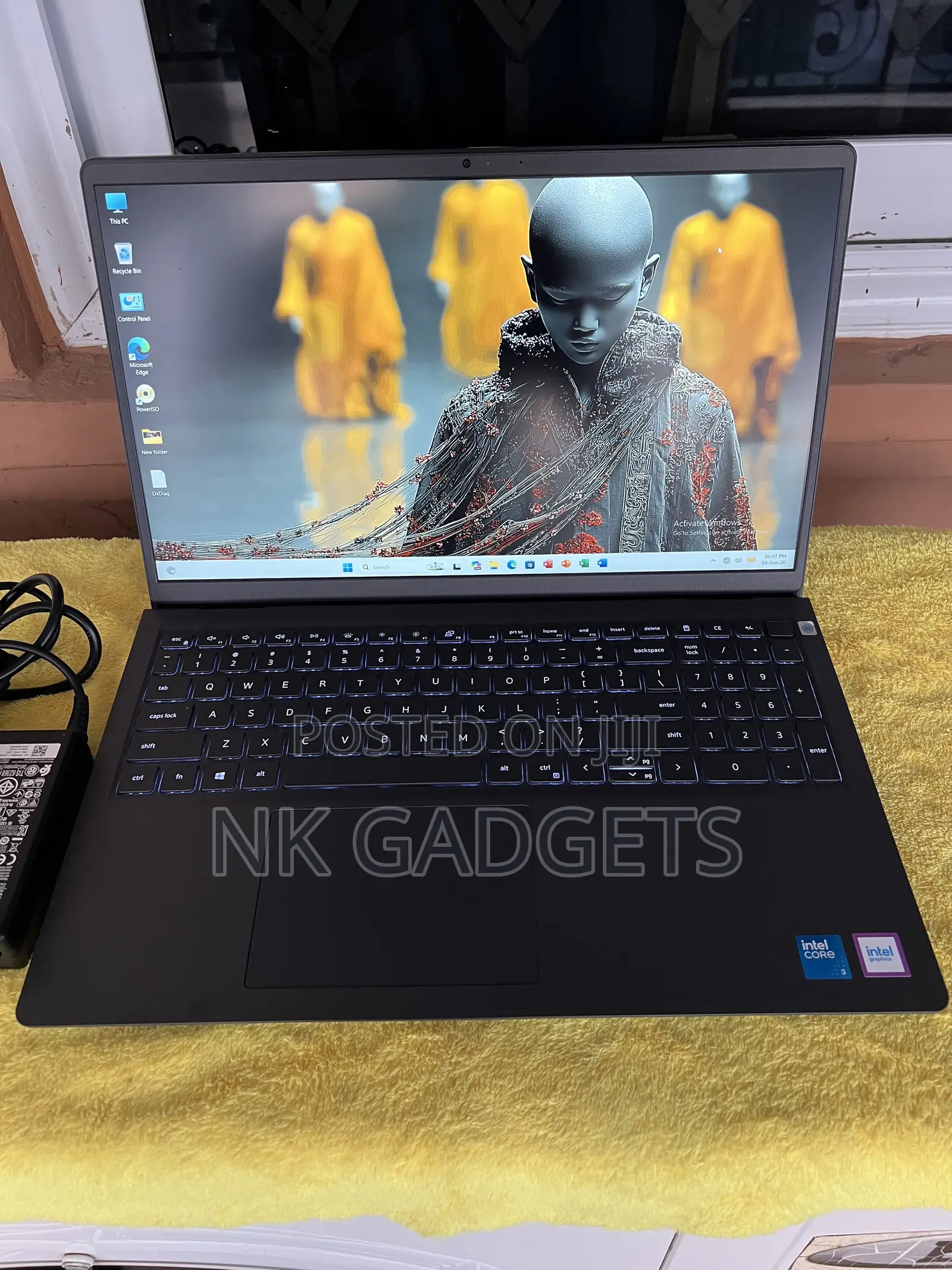 New Laptop Dell 8GB Intel Core 3 SSD 512GB