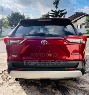 Toyota RAV4 Adventure 2019 Red