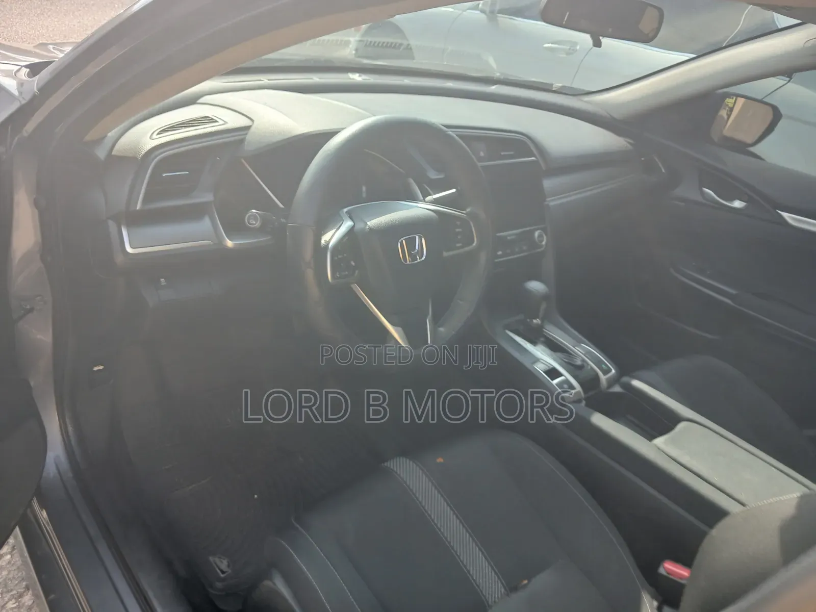 Honda Civic 2018 Gray