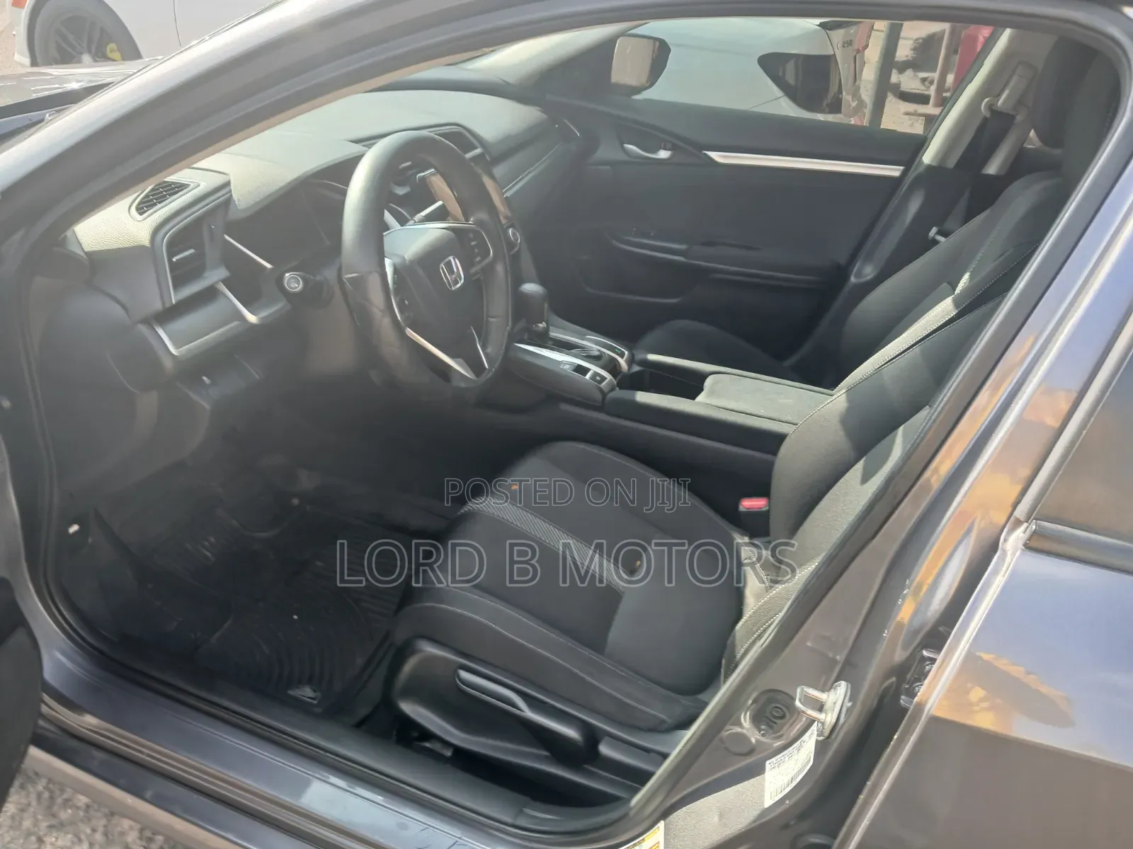 Honda Civic 2018 Gray