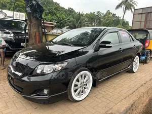 Toyota Corolla Altis 2010 Black