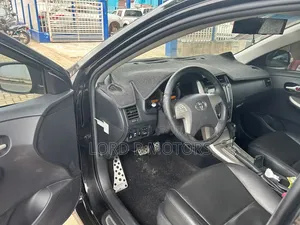 Toyota Corolla Altis 2010 Black