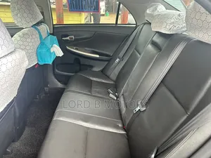 Toyota Corolla Altis 2010 Black
