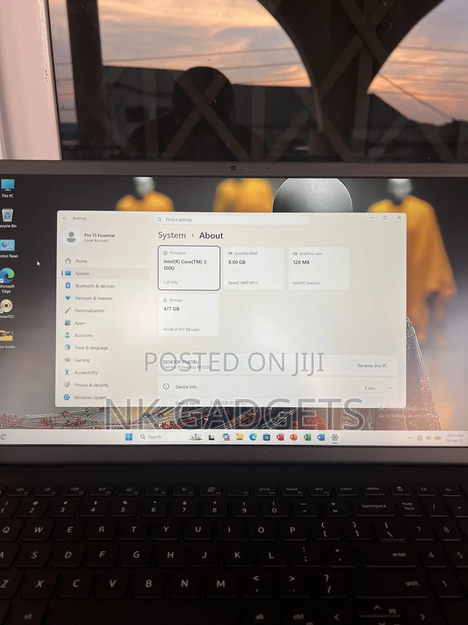 New Laptop Dell 8GB Intel Core 3 SSD 512GB